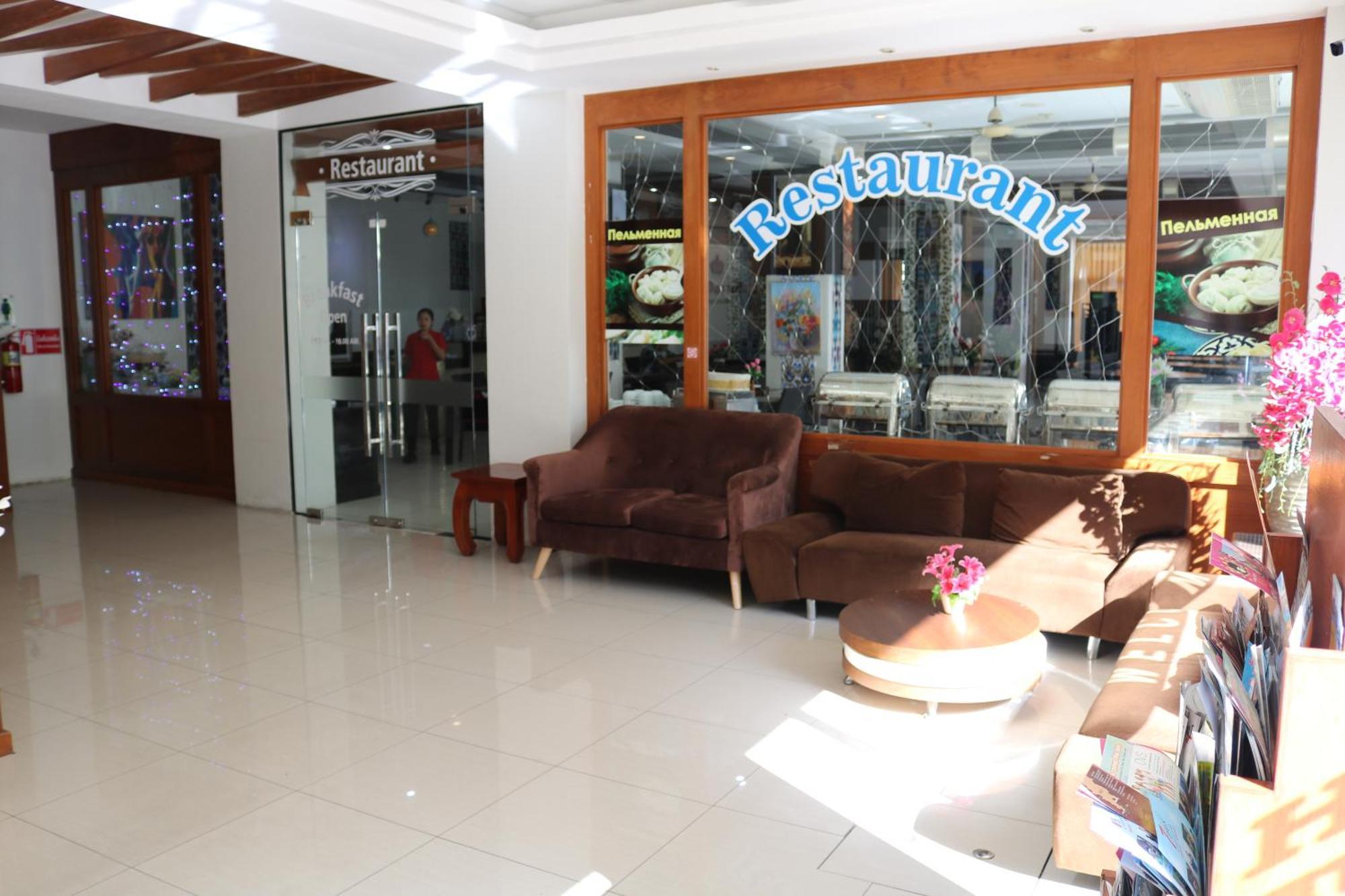 D C Patong Hotel Exterior photo